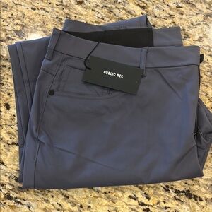 Gray Chinos with Modern Design and Versatile Fabric